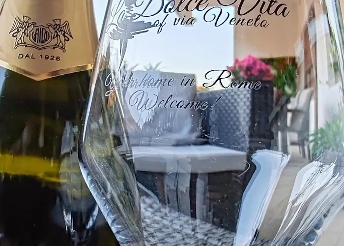 La Dolce Of Via Veneto - Prestigious With Wonderful Terrace In The Historic Center רומא
