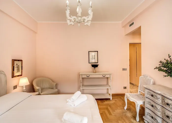 La Dolce Of Via Veneto - Prestigious With Wonderful Terrace In The Historic Center רומא