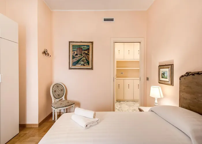 La Dolce Of Via Veneto - Prestigious With Wonderful Terrace In The Historic Center דירה רומא